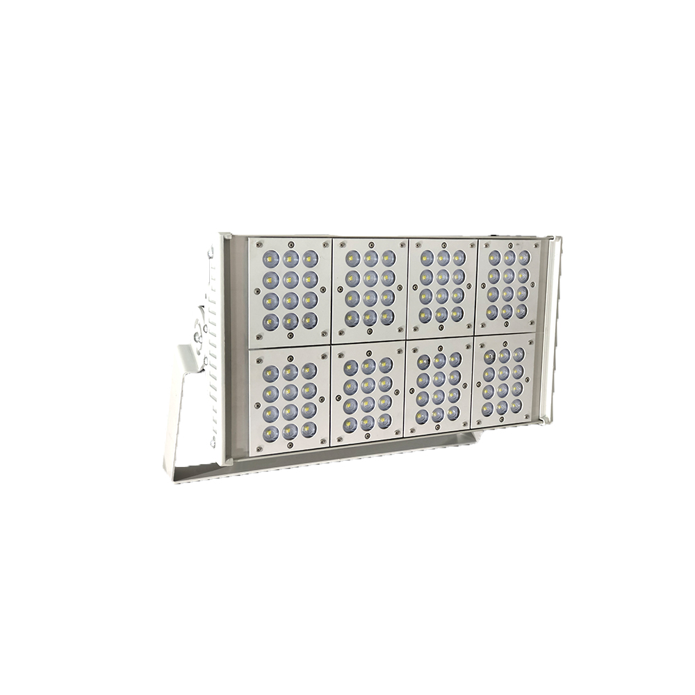 Dış Mekan 8 Modüllü  300W Led Projektör